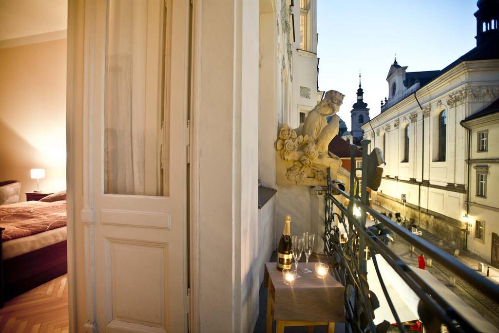 Charles IV Apartments Prague Extérieur photo