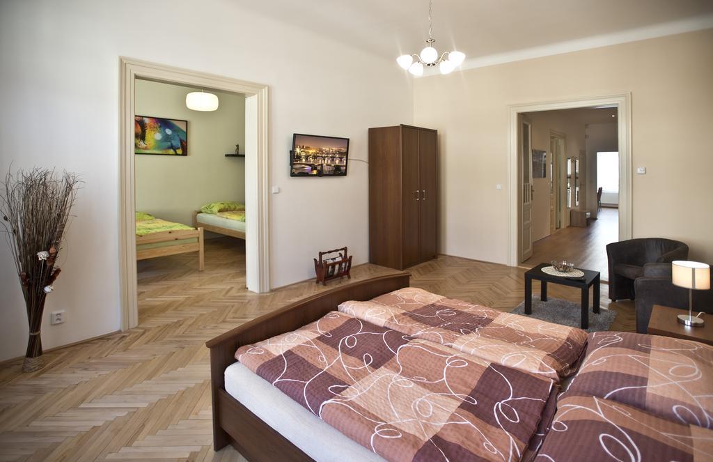 Charles IV Apartments Prague Extérieur photo