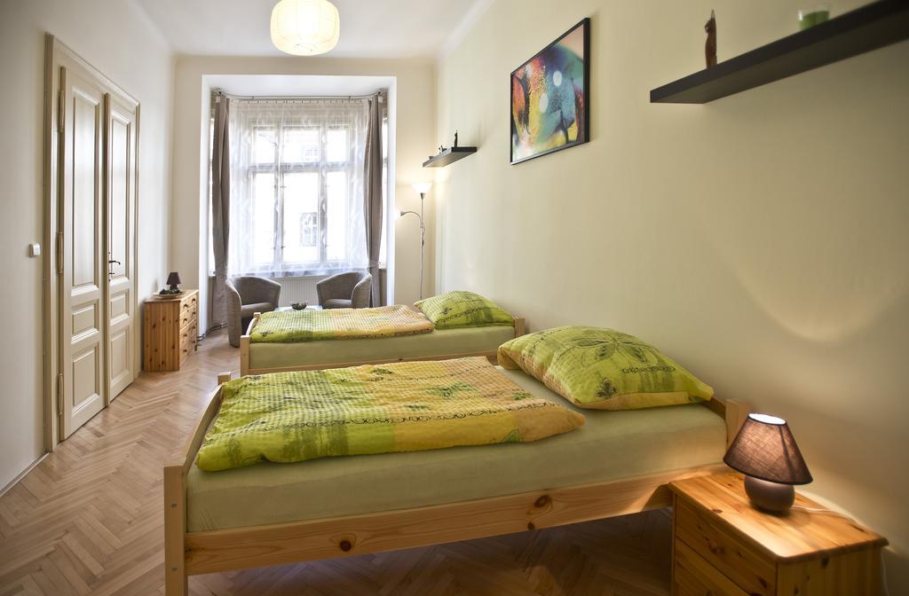 Charles IV Apartments Prague Extérieur photo