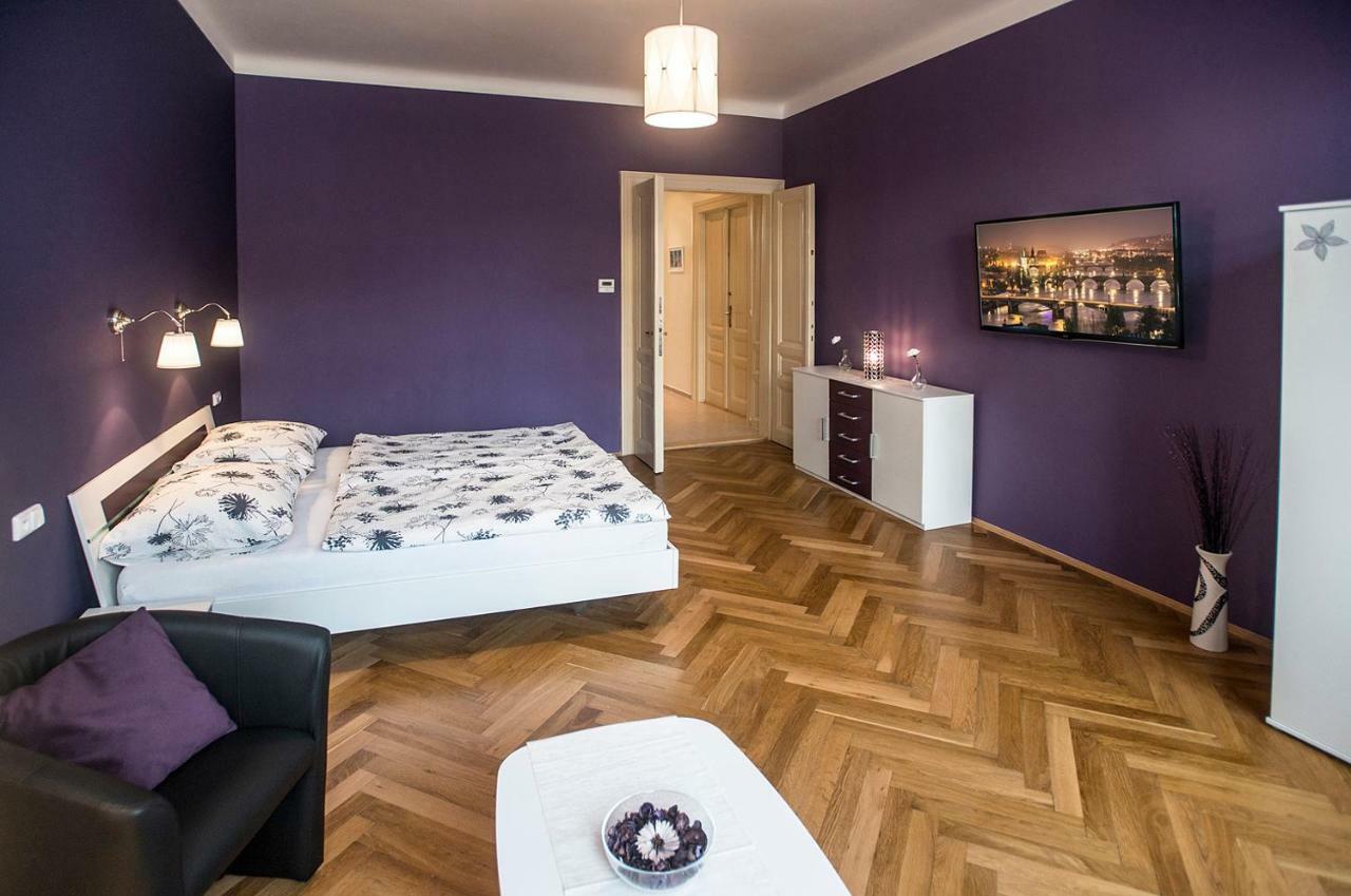 Charles IV Apartments Prague Extérieur photo